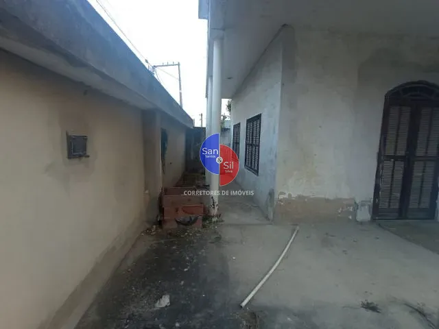 Casa 2 quartos e 2 banheiros, à venda, no bairro Praia do Imperador (Praia de Mauá) em Magé