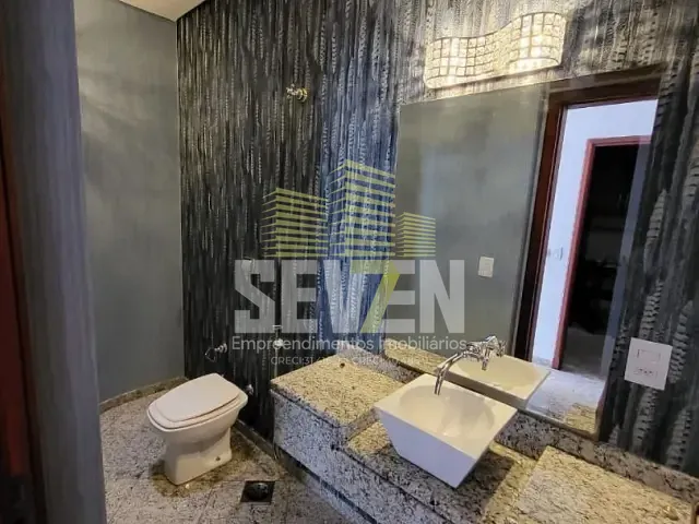 Casa com 280m² 4 quartos e 6 banheiros, à venda, no bairro Jardim Estoril IV em Bauru