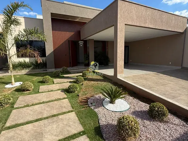 Casa com 407m² 3 quartos e 3 banheiros, à venda, no bairro Parque Amazônia em Goiânia