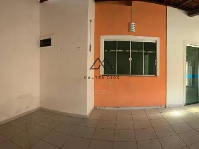 Casa 3 quartos e 2 banheiros, à venda, no bairro Hernani Sá em Ilhéus