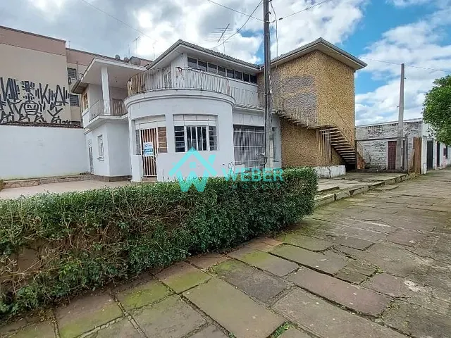 Casa com 411m², à venda, no bairro Rio Branco em Novo Hamburgo