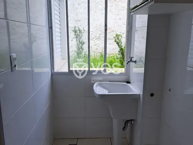 Apartamento 2 quartos e 1 banheiro, à venda, no bairro Guilhermina Vieira Chaer em Araxá