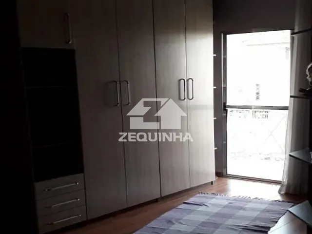 Casa com 190m² 3 quartos e 7 banheiros, à venda, no bairro Jardim das Flores em Osasco