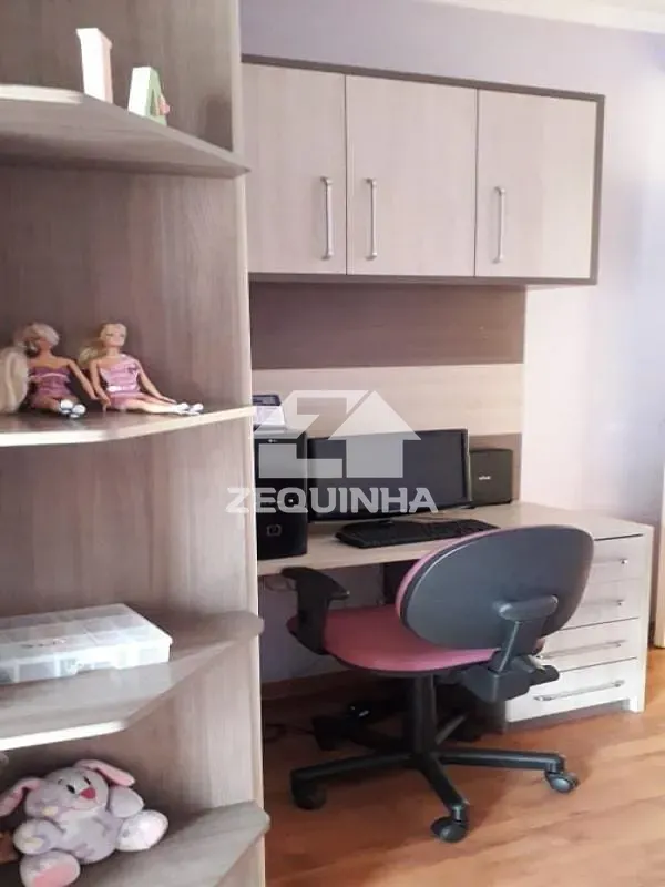 Casa, 3 quartos, 184 m² - Foto 2