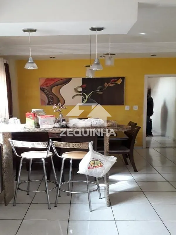 Casa, 3 quartos, 184 m² - Foto 8