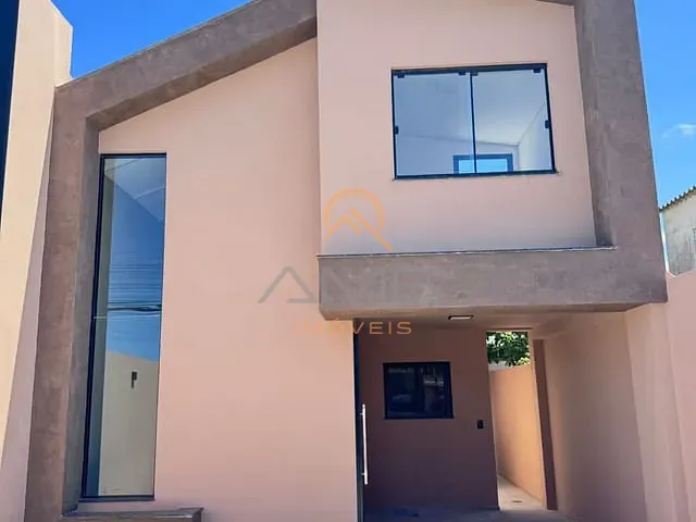 Casa 3 quartos e 2 banheiros, à venda, no bairro Três Vendas em Pelotas