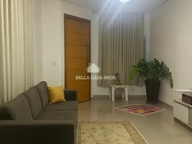 Casa com 179m² 3 quartos e 2 banheiros, à venda, no bairro Vila Hortência em Sorocaba