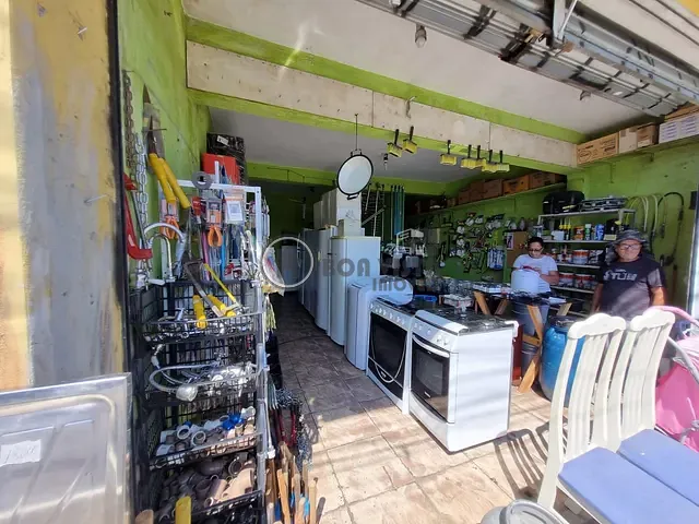 Casa com 250m², à venda, no bairro Cidade Miguel Badra em Suzano