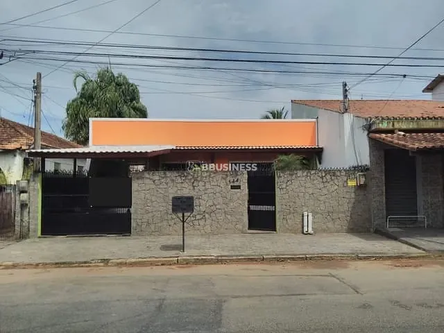 Casa com 350m² 2 quartos e 2 banheiros, à venda, no bairro Parque Caju em Campos dos Goytacazes