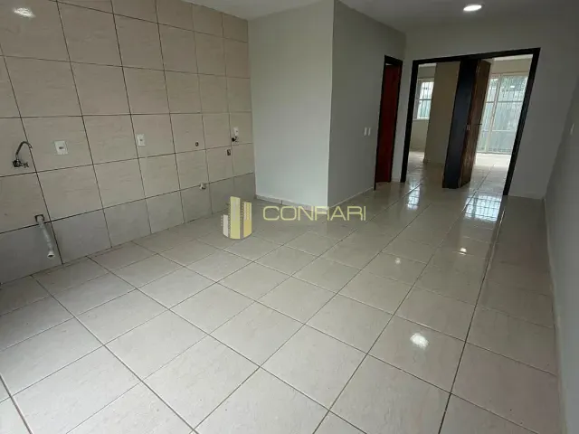 Casa 2 quartos e 1 banheiro, à venda, no bairro Morretes em Itapema