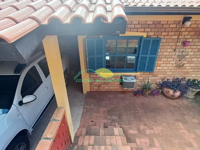 Casa 4 quartos e 3 banheiros, à venda, no bairro Ribeirão da Ilha em Florianópolis