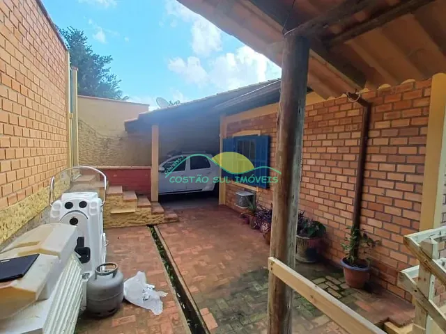 Casa 4 quartos e 3 banheiros, à venda, no bairro Ribeirão da Ilha em Florianópolis