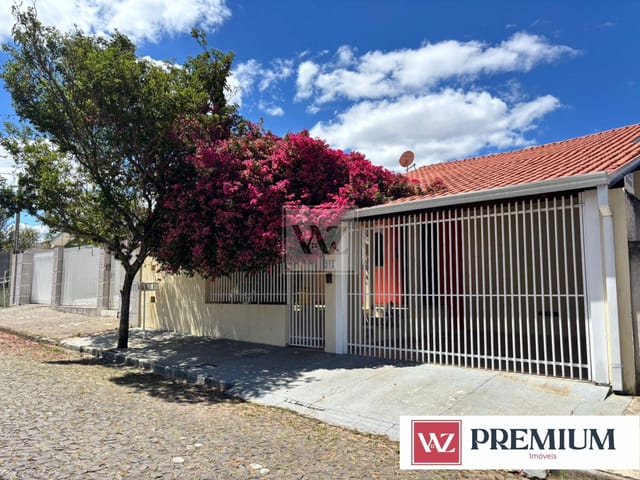 Casa com 293m² 4 quartos e 3 banheiros, à venda, no bairro Estrela em Ponta Grossa