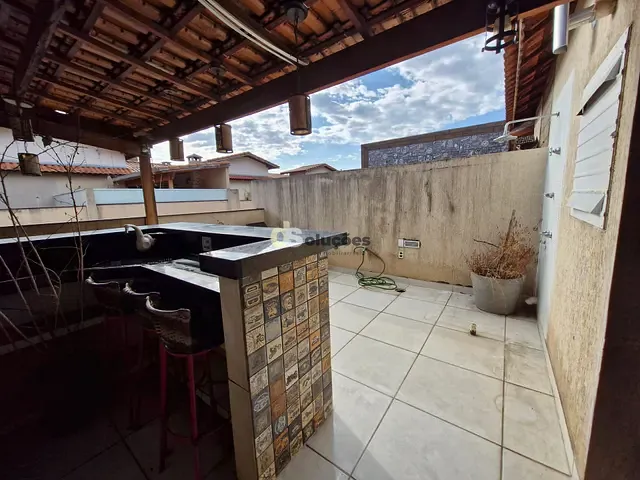 Casa 3 quartos e 4 banheiros, à venda, no bairro Barro Branco (Zona Norte) em São Paulo
