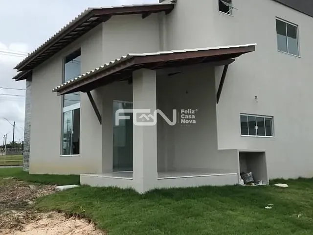 Casa com 352m² 4 quartos e 2 banheiros, à venda, no bairro Cascalheira em Camaçari