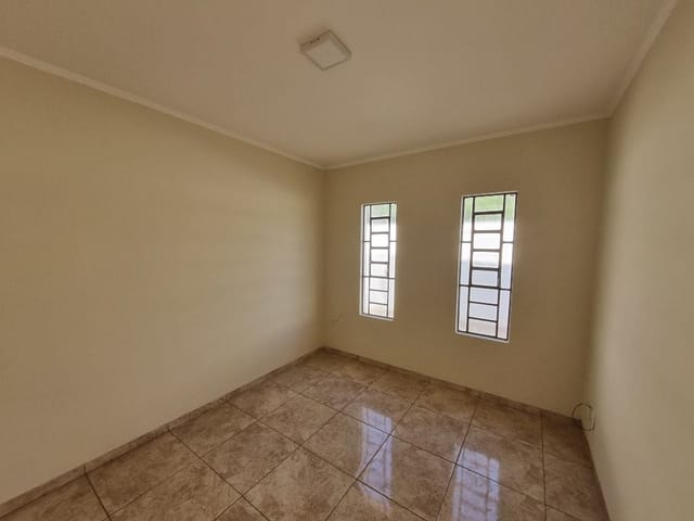Casa com 260m² 3 quartos e 3 banheiros, à venda, no bairro Jardim Recanto dos Pássaros em Birigüi