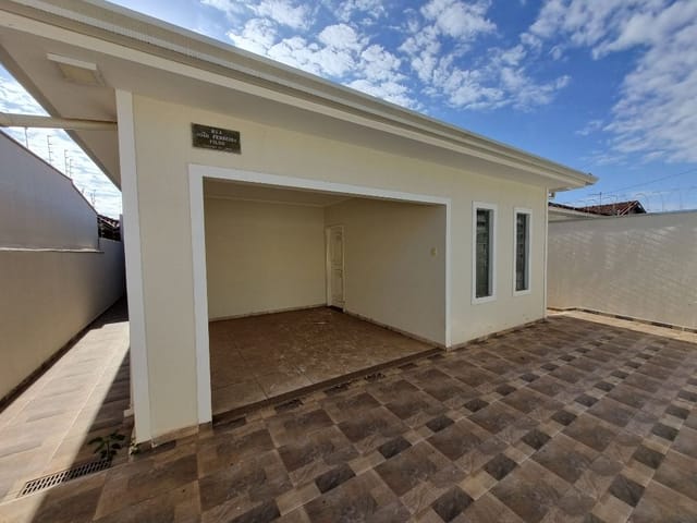 Casa com 260m² 3 quartos e 3 banheiros, à venda, no bairro Jardim Recanto dos Pássaros em Birigüi