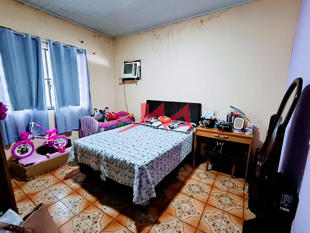 Casa com 250m² 3 quartos e 1 banheiro, à venda, no bairro Boa Vista em São Gonçalo