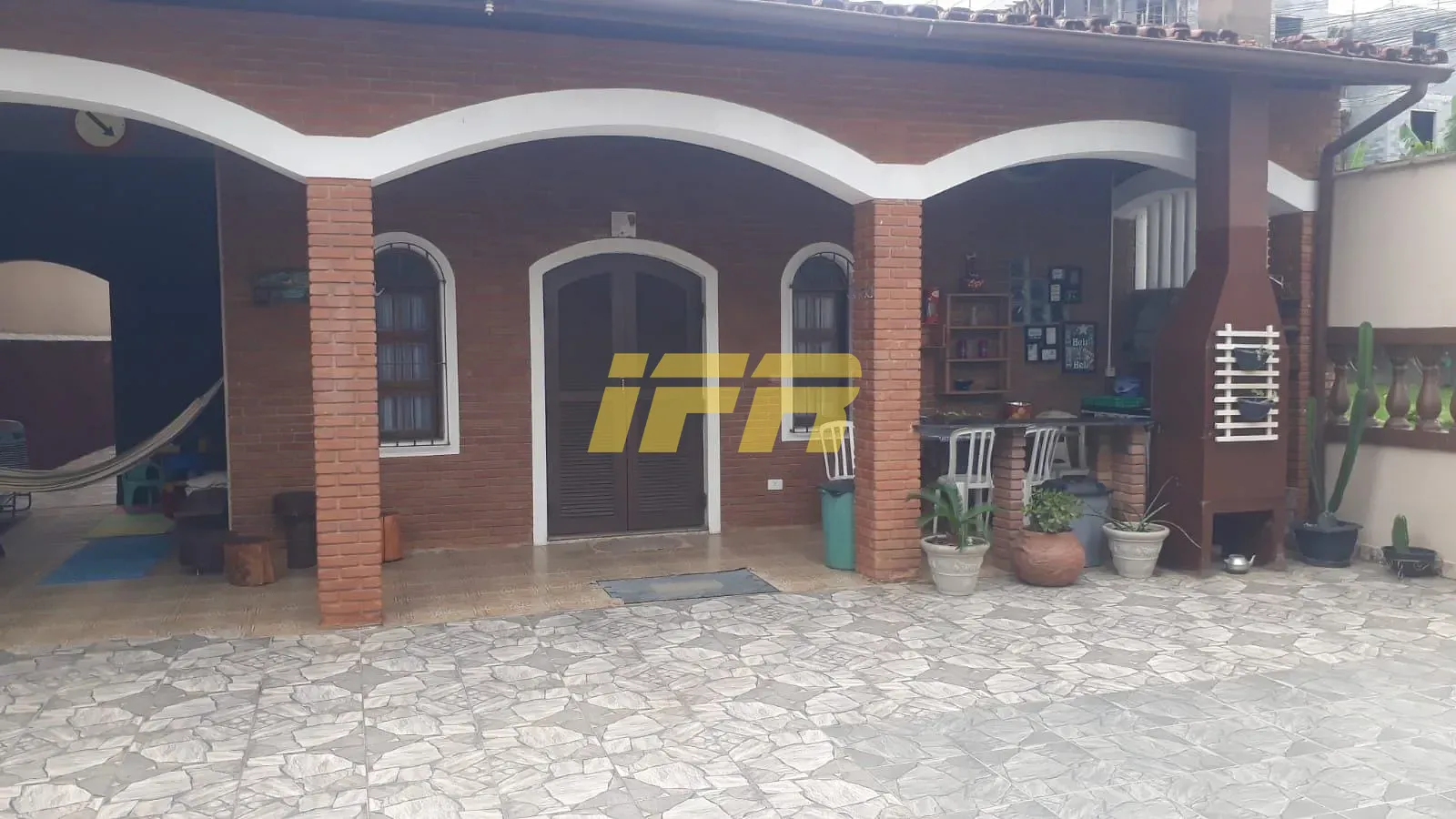 Casa, 4 quartos, 250 m² - Foto 1