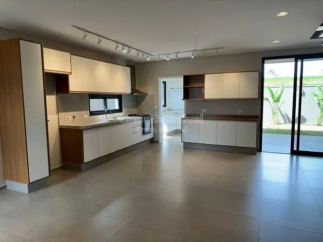 Casa 3 quartos e 3 banheiros, à venda, no bairro Colinas do Castelo em Jaguariúna
