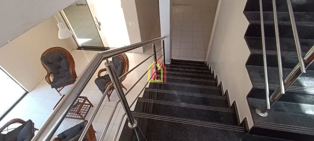 Casa à venda com 4 quartos, 4 suítes, 3 vagas e 380m² no Novo Horizonte, Marabá (PA) — foto 8 de 21