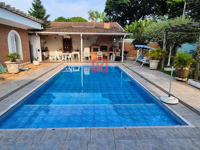 Casa com 900m² 4 quartos e 6 banheiros, à venda, no bairro Jardim Esplanada em São José dos Campos