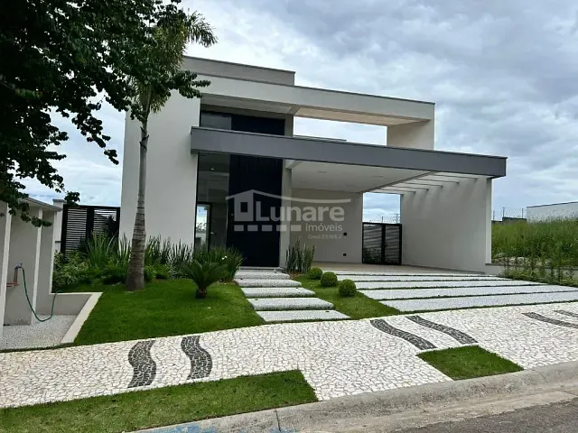 Casa com 358m² 3 quartos e 4 banheiros, à venda, no bairro Cézar de Souza em Mogi das Cruzes