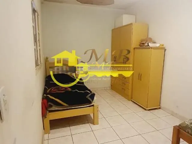 Casa com 150m² 3 quartos e 1 banheiro, à venda, no bairro Vila Furlan em Indaiatuba
