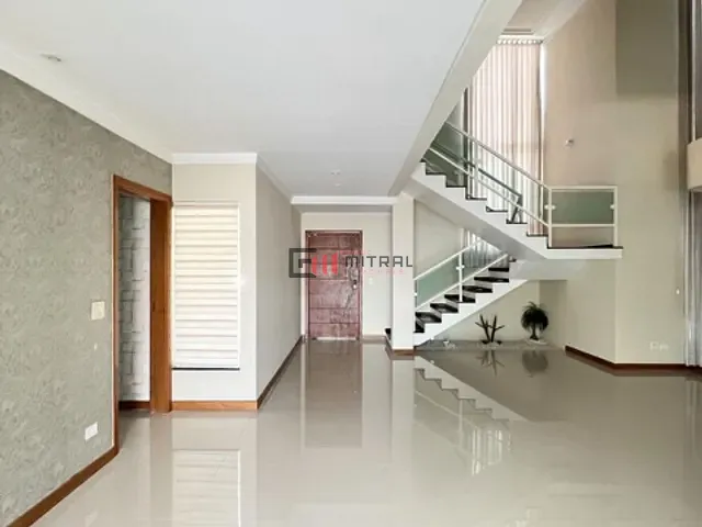 Casa 4 quartos e 5 banheiros, à venda, no bairro Recanto do Salto em Londrina
