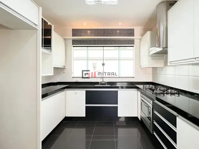 Casa 4 quartos e 5 banheiros, à venda, no bairro Recanto do Salto em Londrina