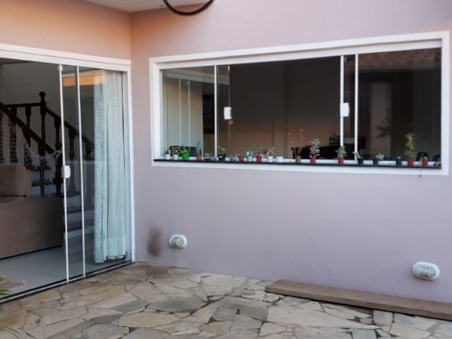 Foto do Casa - Casa à venda 3 Quartos, 1 Suite, 216M², Jardim Bernadete, Itajubá - MG | MOHALLEM e LOPES CORRETAGEM E ADMINISTRACAO DE IMOVEIS LTDA