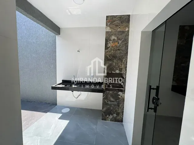 Casa 3 quartos e 2 banheiros, à venda, no bairro Setor Conde dos Arcos em Aparecida de Goiânia