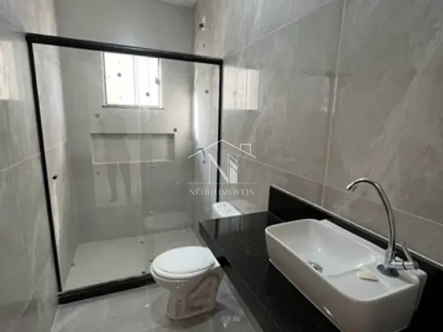 Casa 3 quartos e 1 banheiro, à venda, no bairro Caxito em Maricá