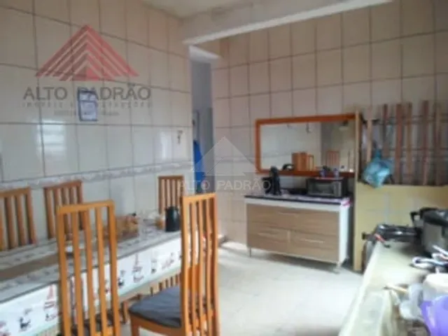 Casa 2 quartos e 1 banheiro, à venda, no bairro Jardim Zaira em Mauá