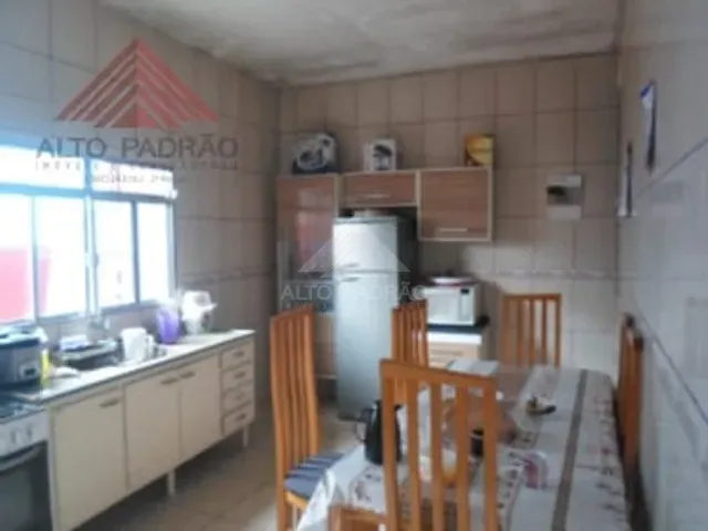 Casa 2 quartos e 1 banheiro, à venda, no bairro Jardim Zaira em Mauá
