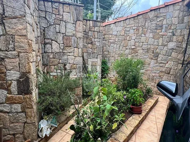 Casa com 300m² 3 quartos e 4 banheiros, à venda, no bairro Jardim Europa em Bragança Paulista