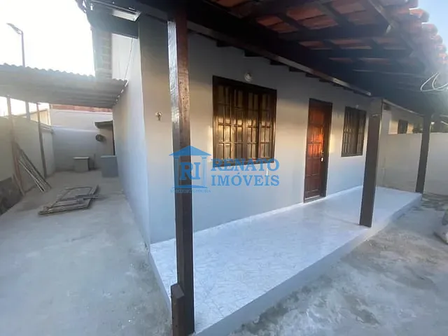 Casa 2 quartos e 1 banheiro, para alugar, no bairro Centro em Maricá