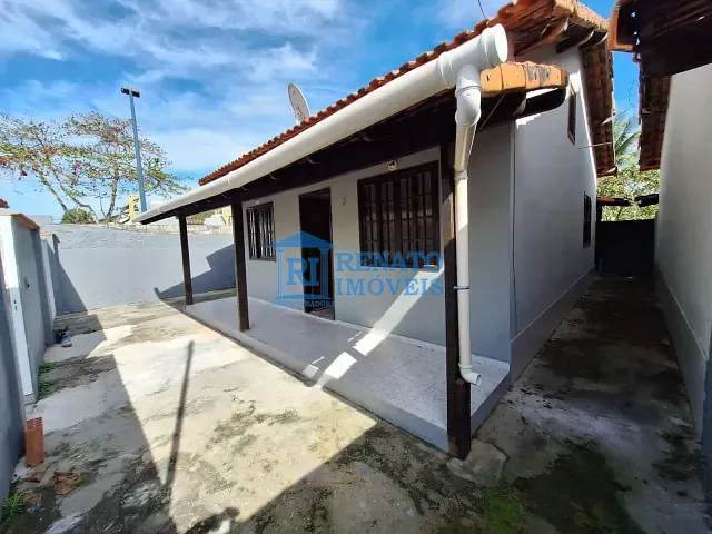 Casa 2 quartos e 1 banheiro, para alugar, no bairro Centro em Maricá