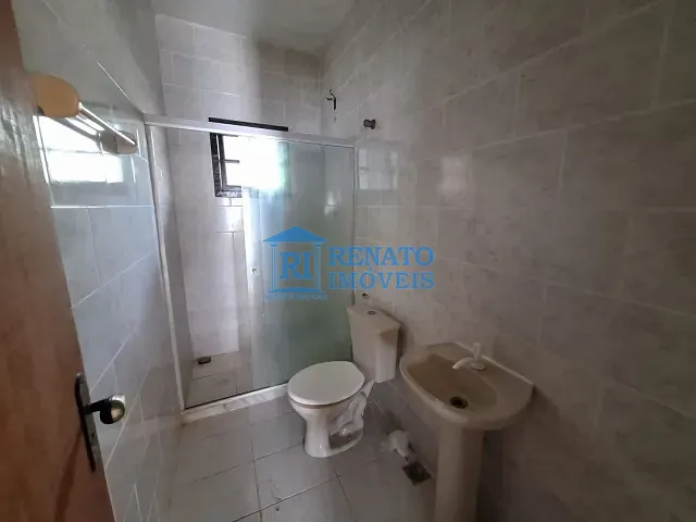 Casa 2 quartos e 1 banheiro, para alugar, no bairro Centro em Maricá