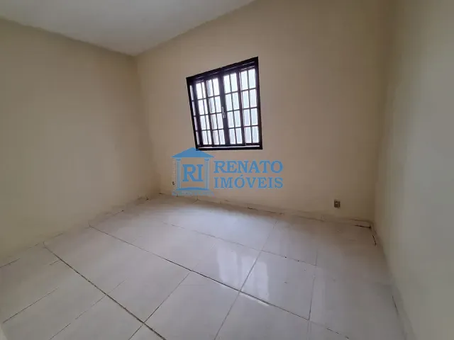 Casa 2 quartos e 1 banheiro, para alugar, no bairro Centro em Maricá