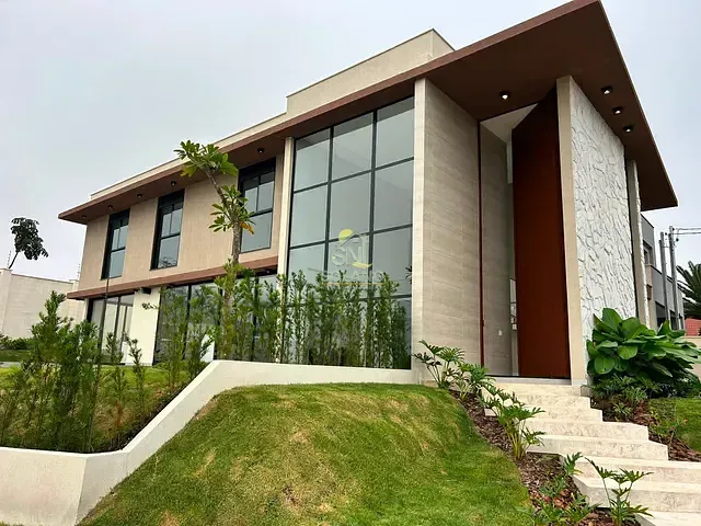 Casa com 675m² 4 quartos e 7 banheiros, à venda, no bairro Jardins Sevilha em Aparecida de Goiânia