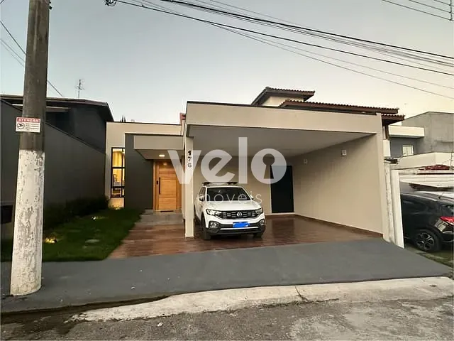Casa com 250m² 3 quartos e 2 banheiros, à venda, no bairro Jardim Santa Tereza em Taubaté