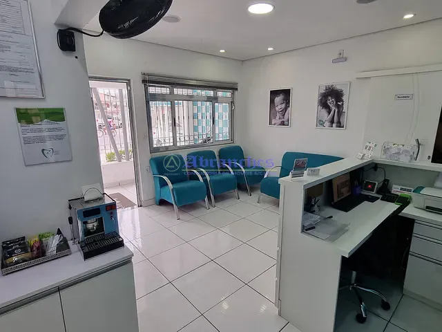 Casa com 250m², à venda, no bairro Jardim Helena em São Paulo