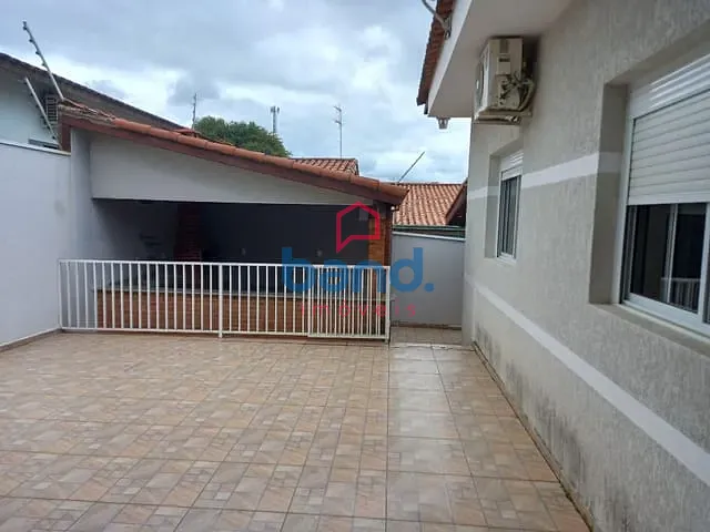 Casa com 250m² 3 quartos e 2 banheiros, à venda, no bairro Jardim Bela Vista em Porto Feliz
