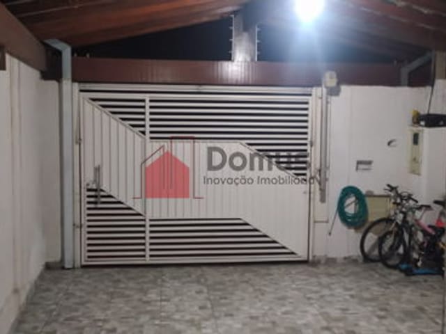 Casa com 125m², à venda, no bairro Triângulo em Pindamonhangaba