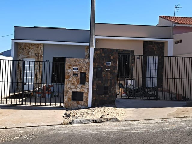 Casa com 125m² 2 quartos e 1 banheiro, à venda, no bairro Jardim Rosa Garcia em Tatuí
