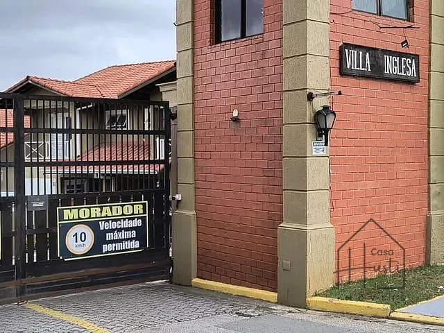 Casa com 212m² 3 quartos e 2 banheiros, à venda, no bairro Granja Viana em Cotia