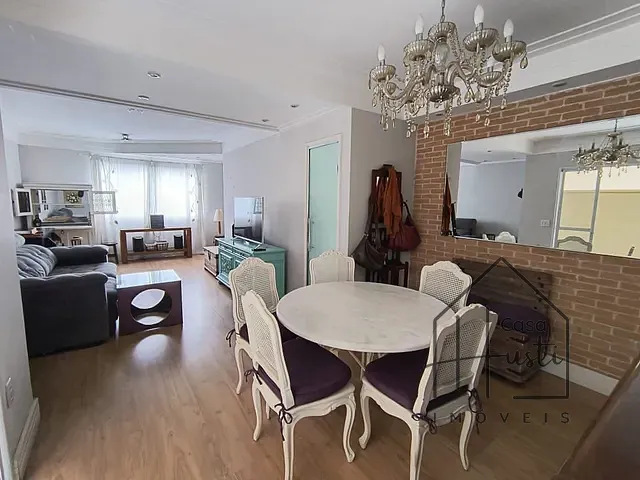 Casa com 212m² 3 quartos e 2 banheiros, à venda, no bairro Granja Viana em Cotia