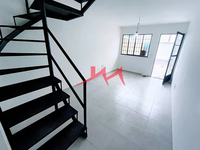 Casa com 65m² 2 quartos e 2 banheiros, à venda, no bairro Santa Isabel em São Gonçalo