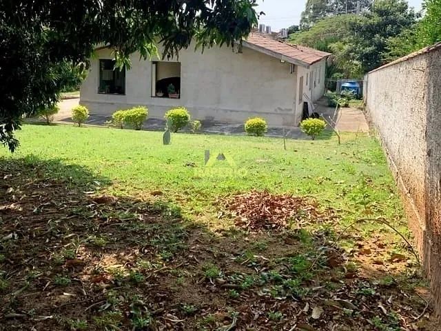 Casa com 1002m² 3 quartos e 3 banheiros, à venda, no bairro Terras de Santa Rosa em Salto